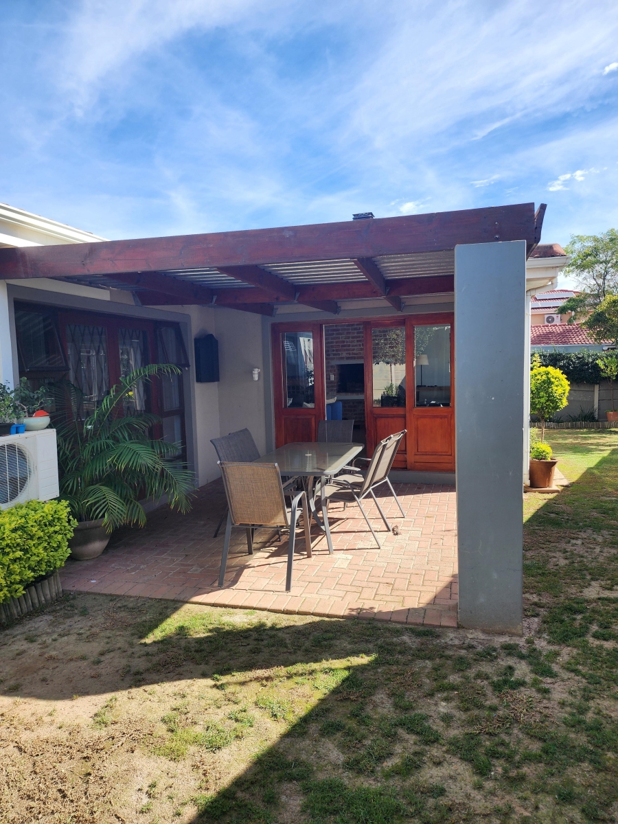 3 Bedroom Property for Sale in Goedemoed Western Cape
